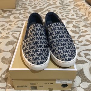 Michael Kors slip one
